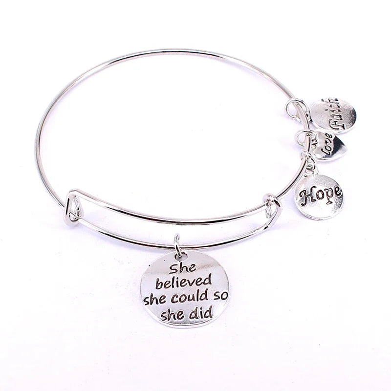 5pcs Bracelet Set Silver Color & Gold Color Bracelets for Women Girls Jewllery Love Hope Faith Letter Charm Bracelets C034